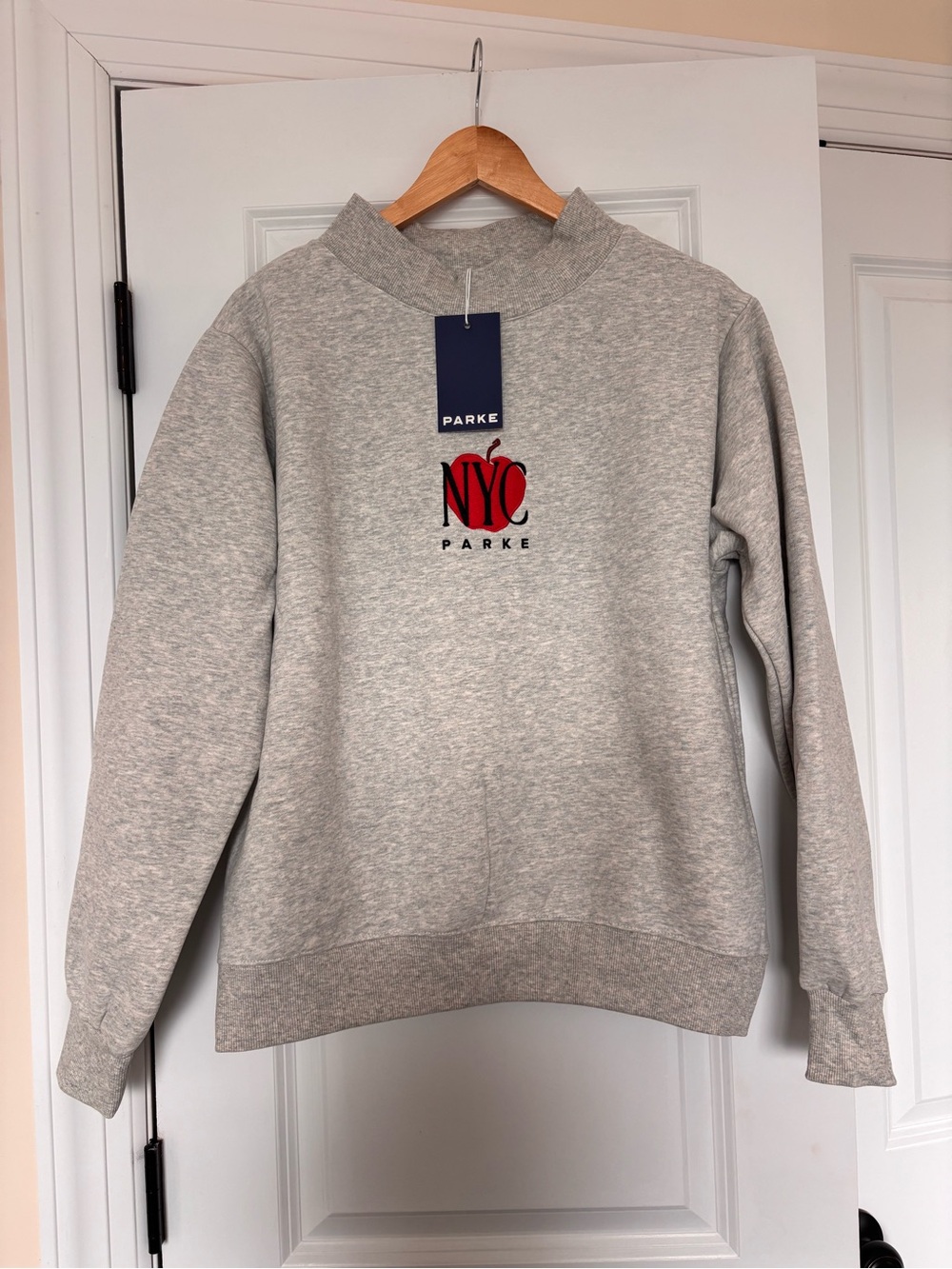 Parke NYC Pop Up Gray Big Apple NYC Mockneck Sweatshirt S/M NEW 2026 - Picture 2 of 5